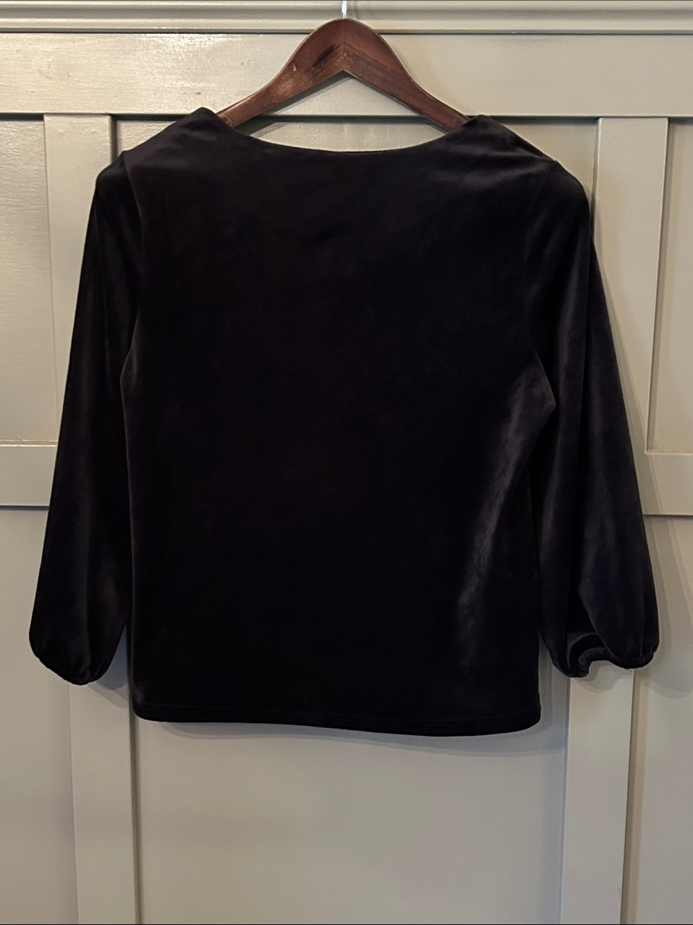 Marine Layer Jasmine Velour V-Neck Top Black Velvet Size Small - Picture 8 of 10